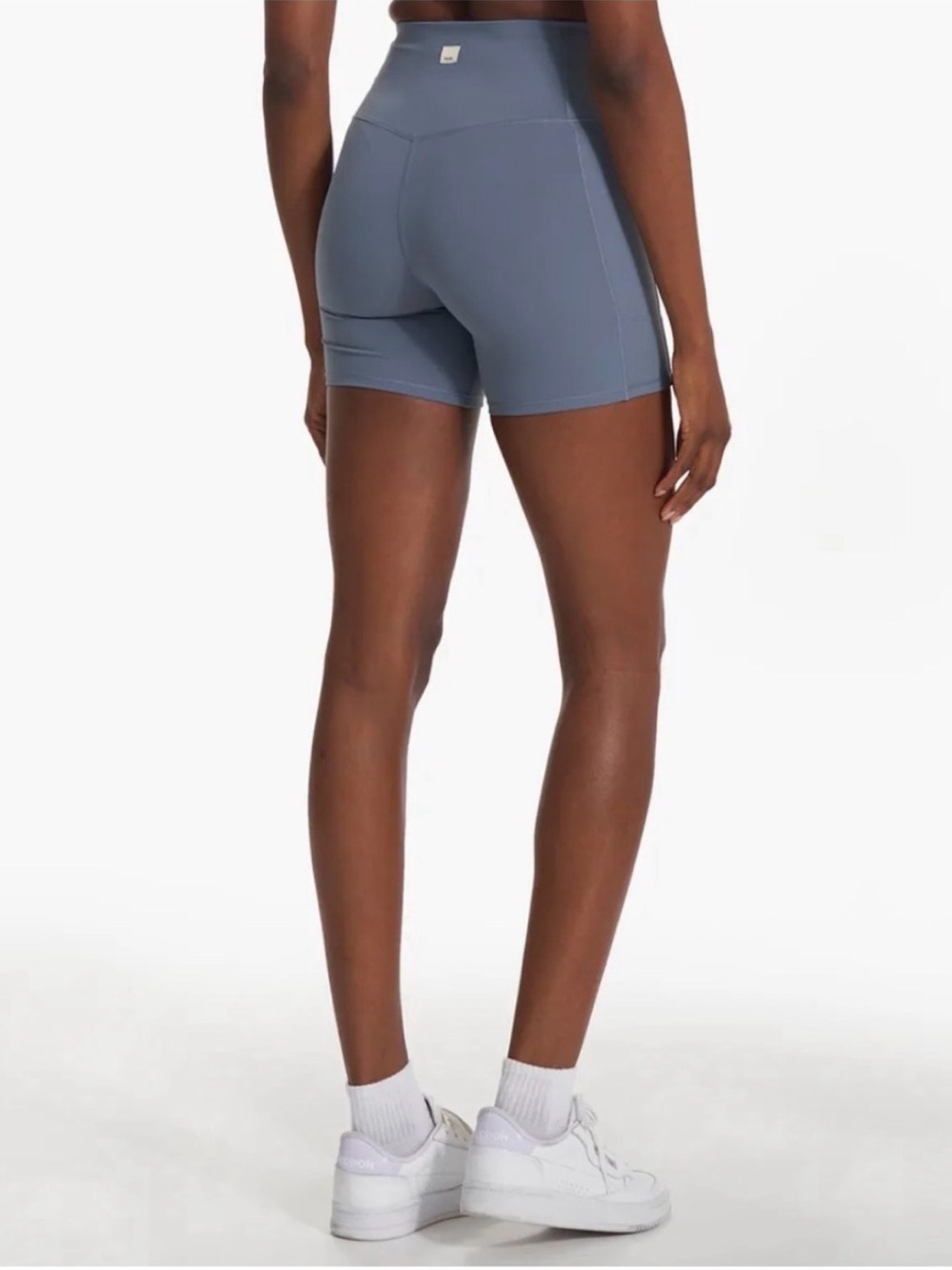 Vuori Studio Pocket Bike Shorts High Waisted Activewear Biker Shorts